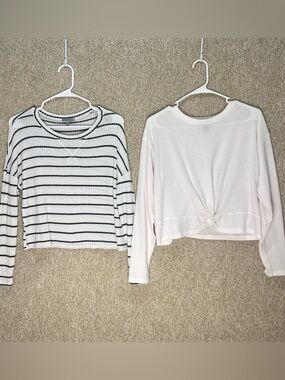 Small tops 2 lightweight long sleeved juniors spring summer tops white one owner